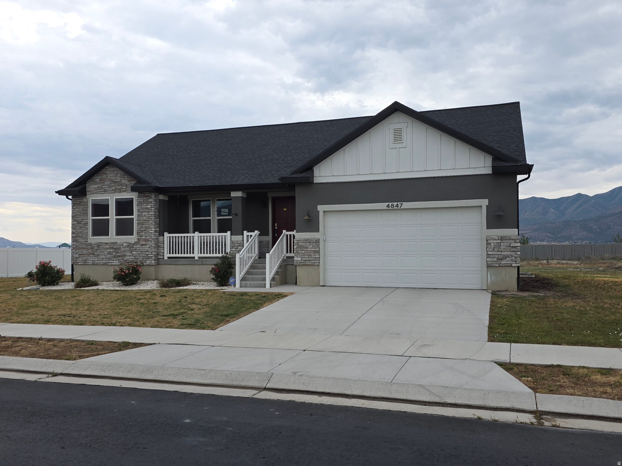4847 N CANAAN PEAK DR #1410, Eagle Mountain, UT 84005 — photo 1
