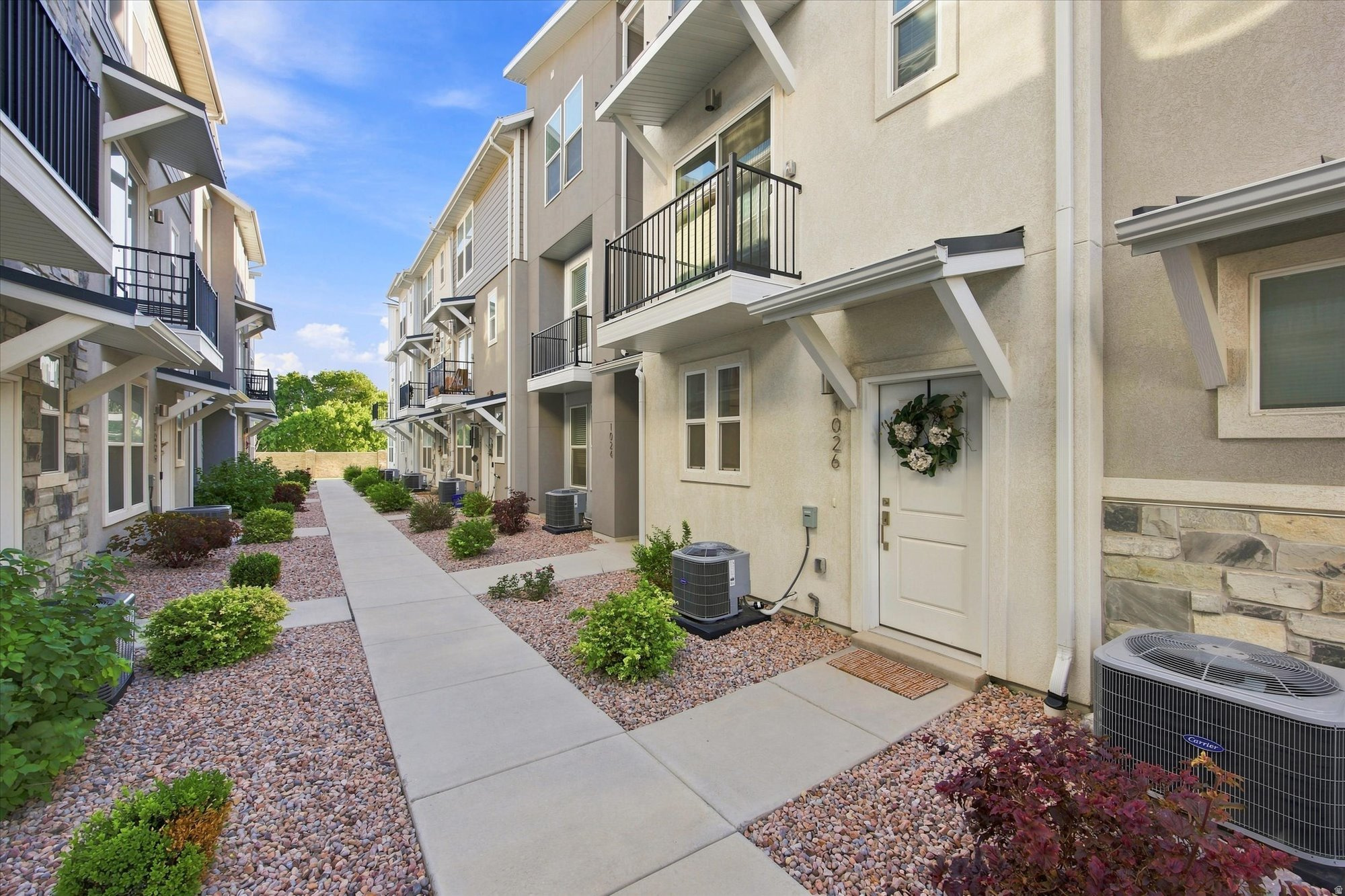 1026 S 2770 E, Spanish Fork, UT 84660 — photo 1
