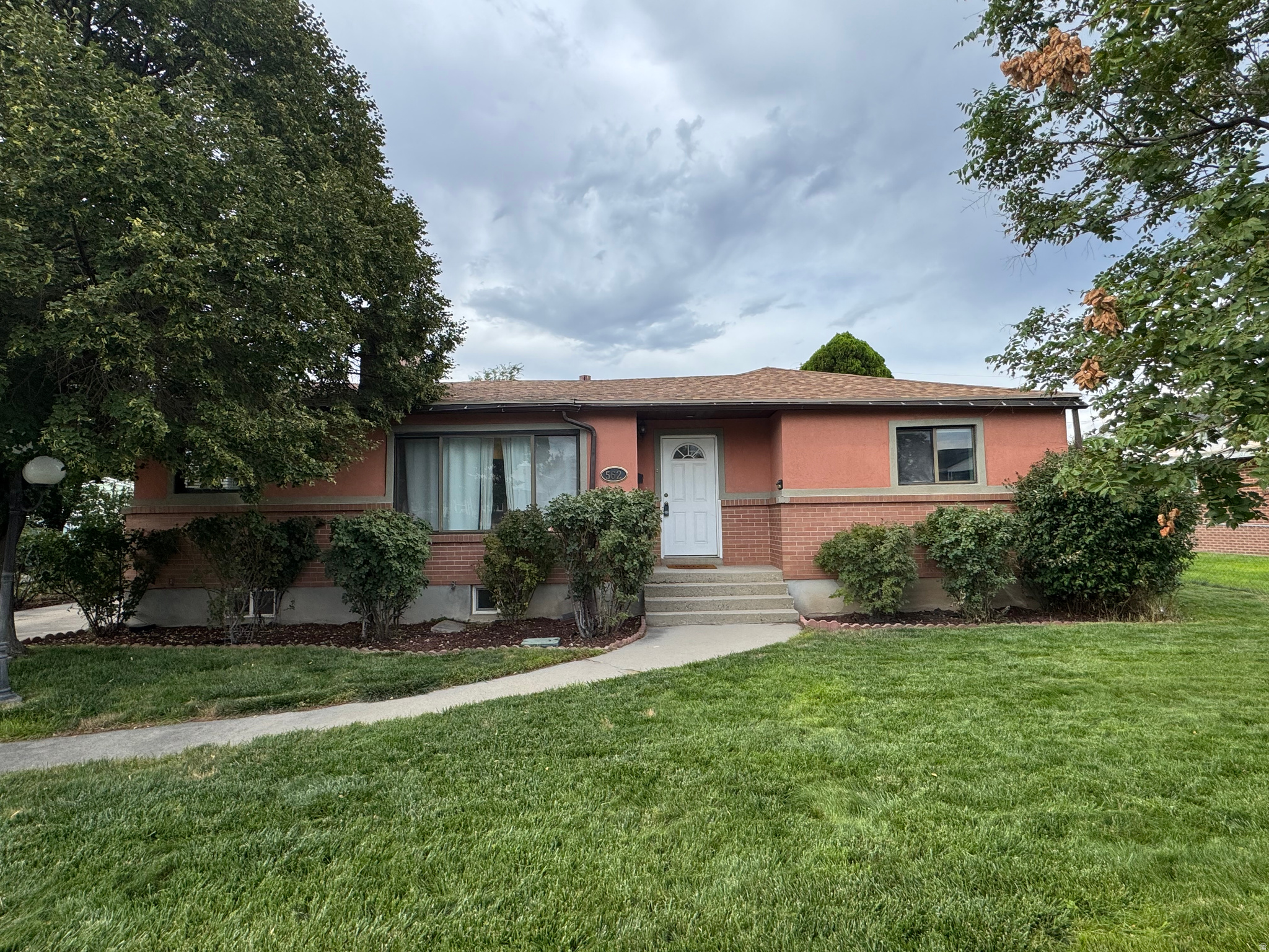 562 W FERN DR, Midvale, UT 84047 — photo 1
