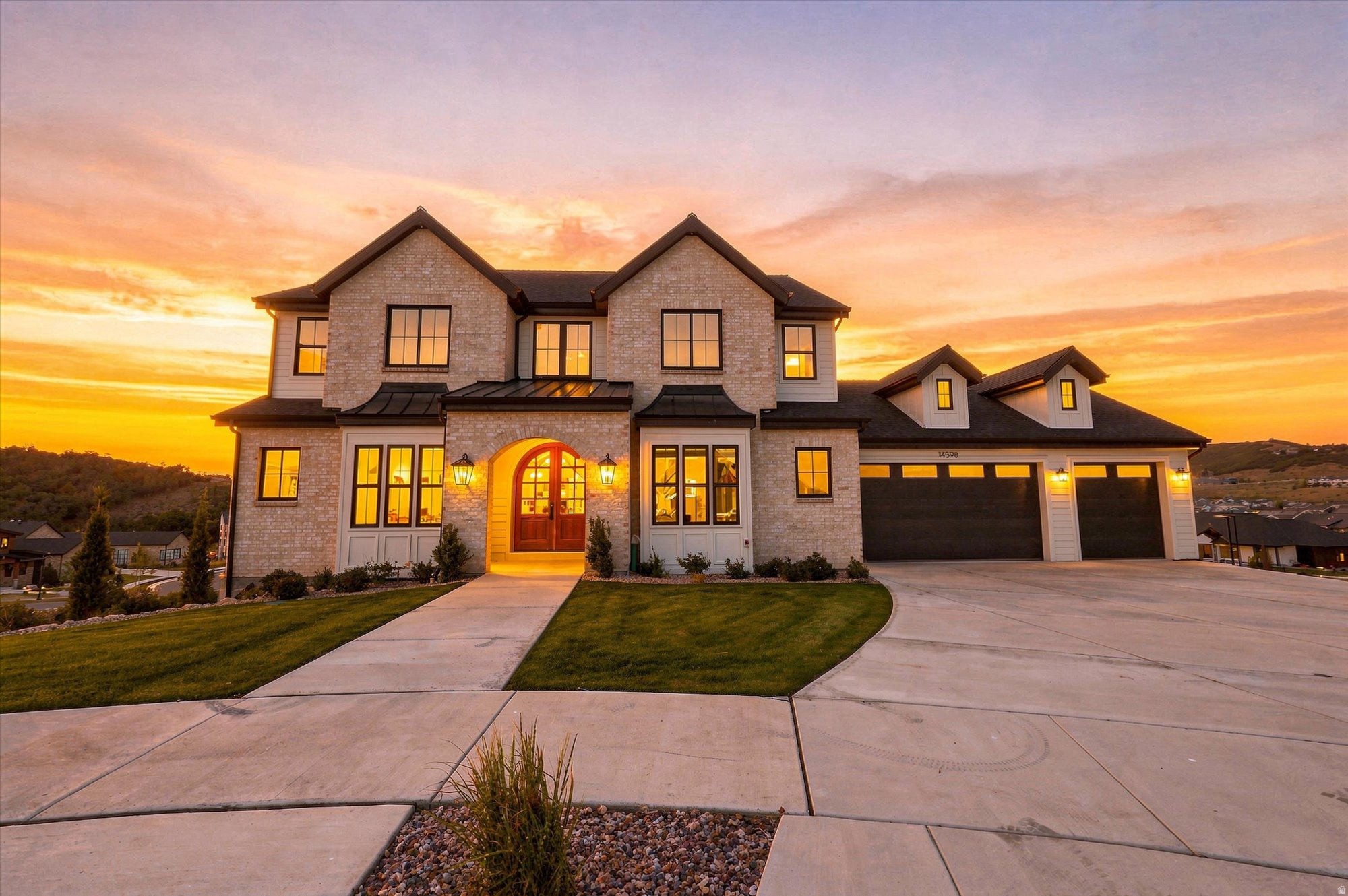 14598 S CANYON EDGE CIR