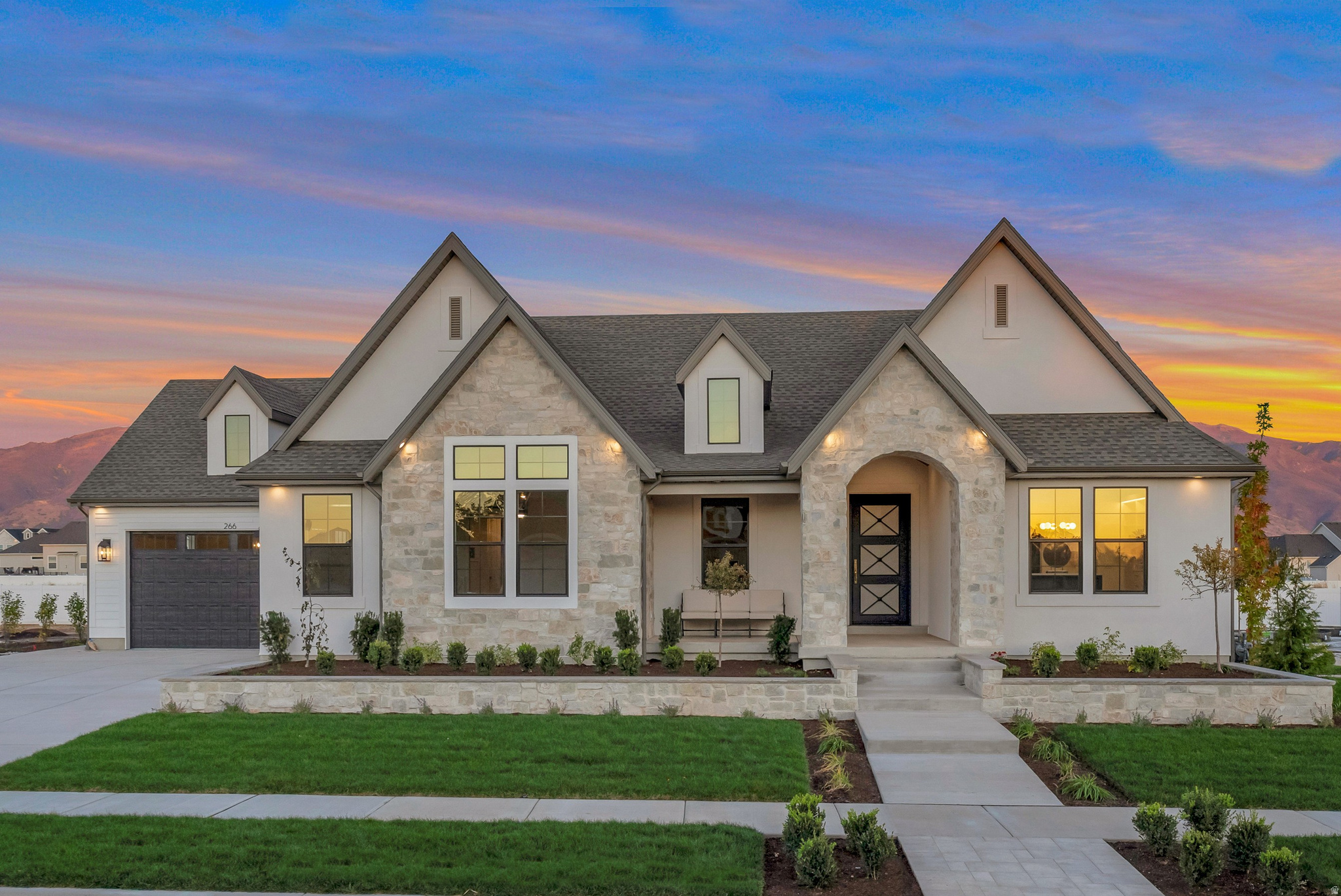 266 N AMBER LN, Layton, UT 84041 — photo 1