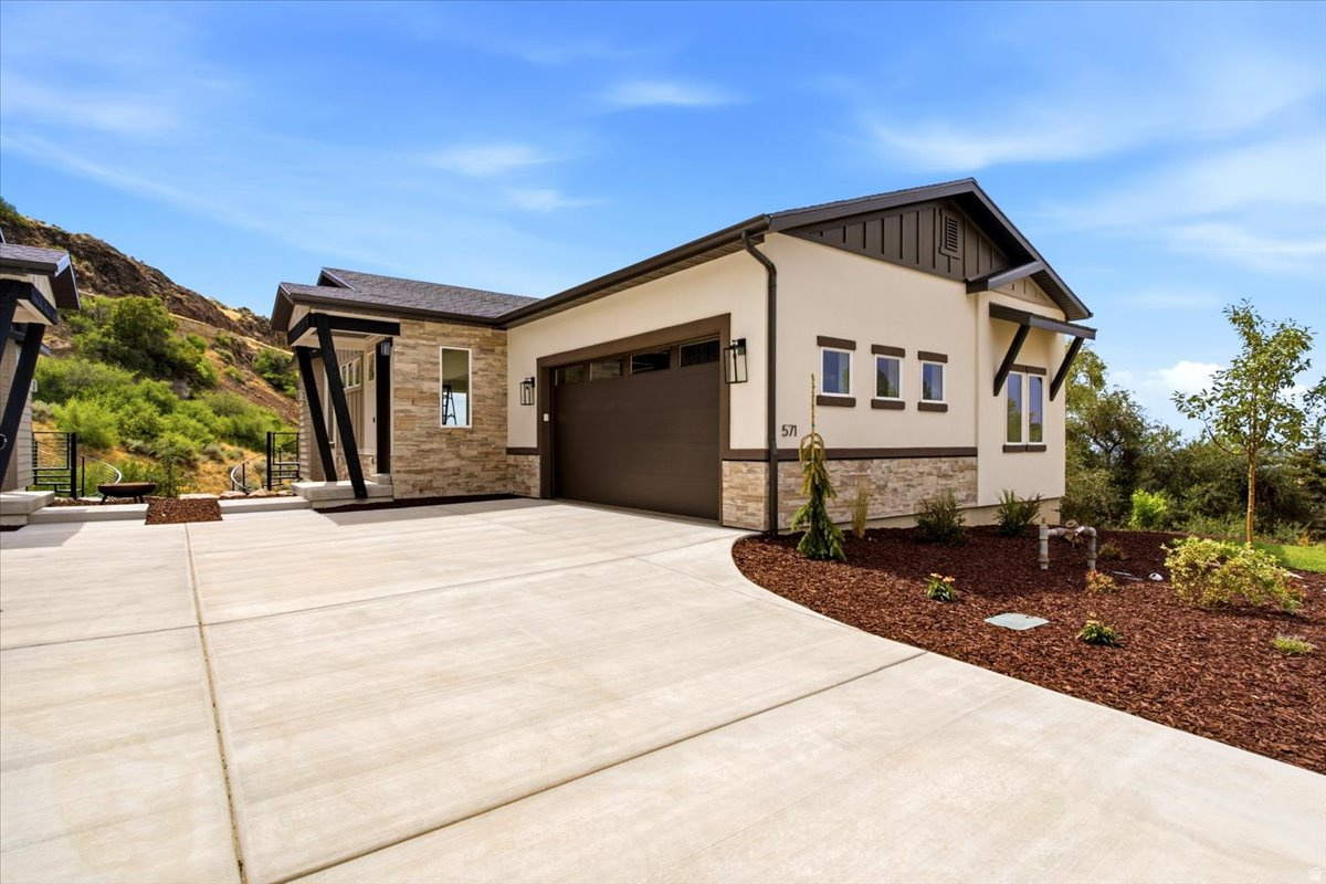 571 S ELENA LN, Ogden, UT 84404 — photo 1