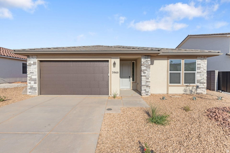 3960 S 2160 W, Hurricane, UT 84737 — photo 1