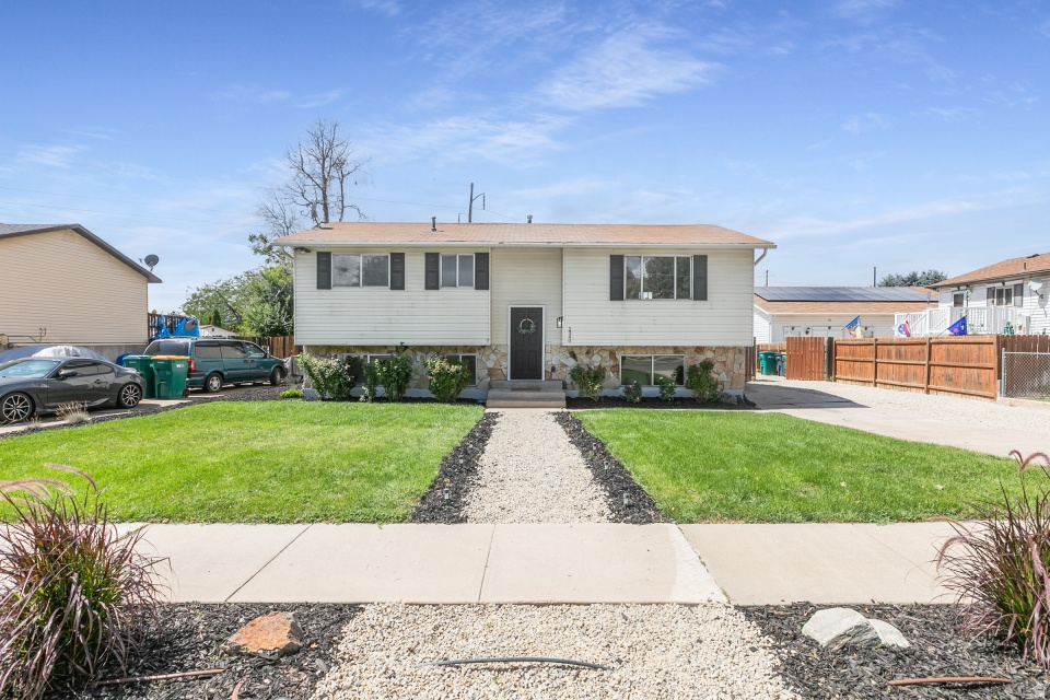 2340 S MAIN ST, Clearfield, UT 84015 — photo 1
