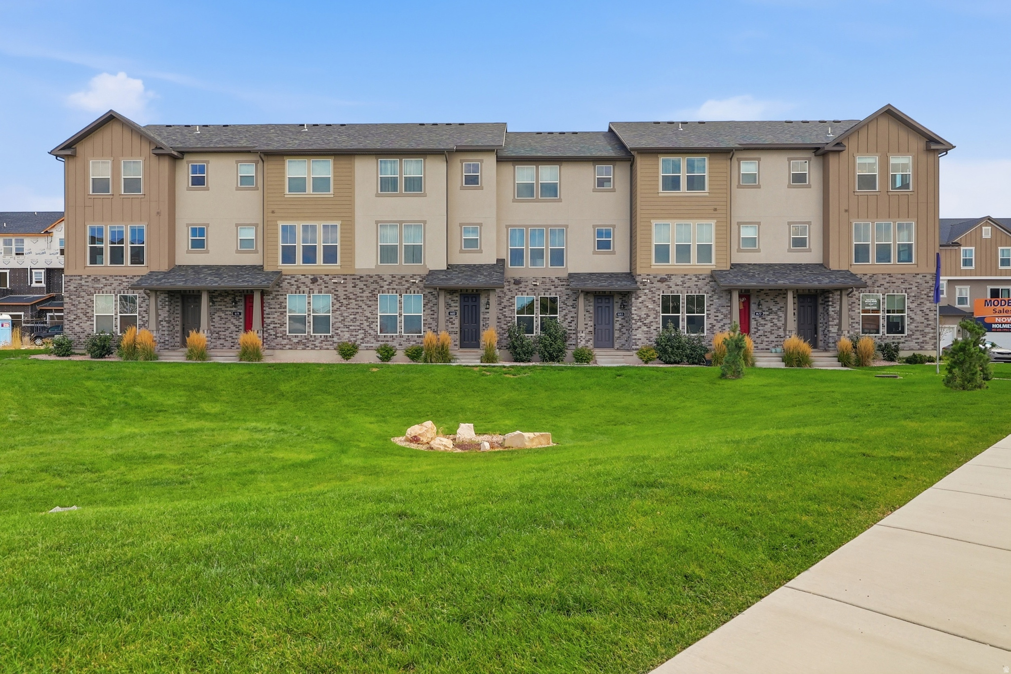 1650 N MAIN ST, Layton, UT 84041 — photo 1