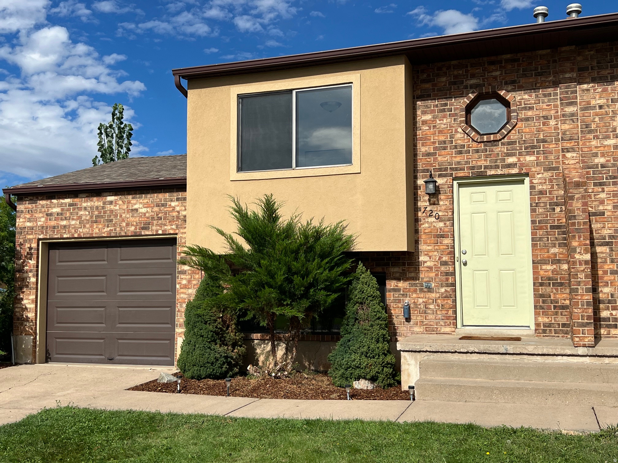 720 N 350 W, Kaysville, UT 84037 — photo 1