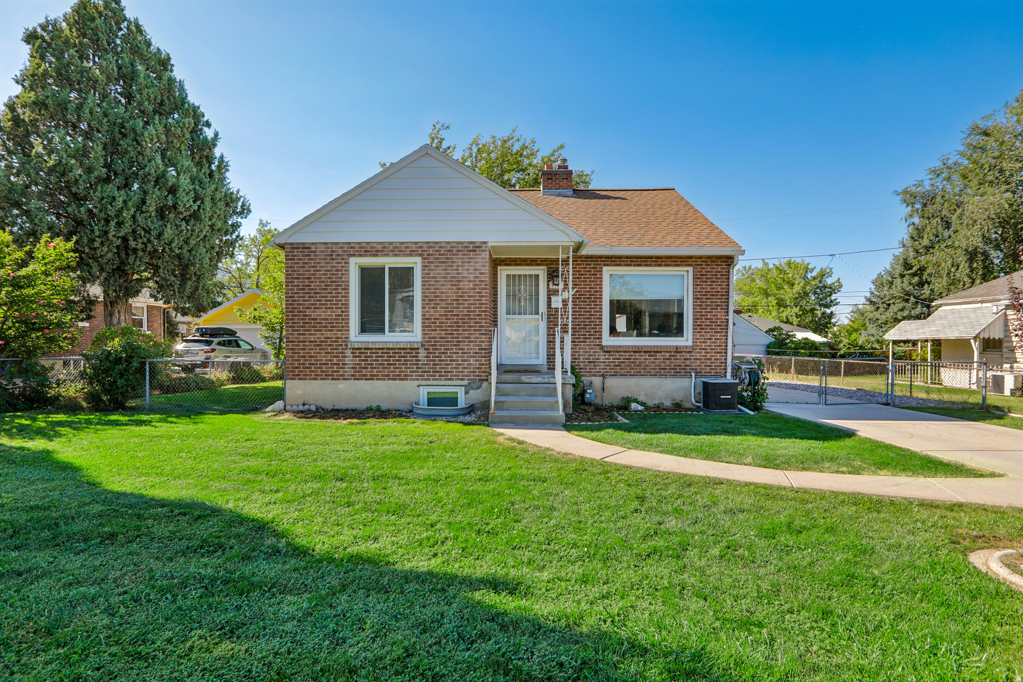 1944 E 1700 S, Salt Lake City, UT 84106 — photo 1