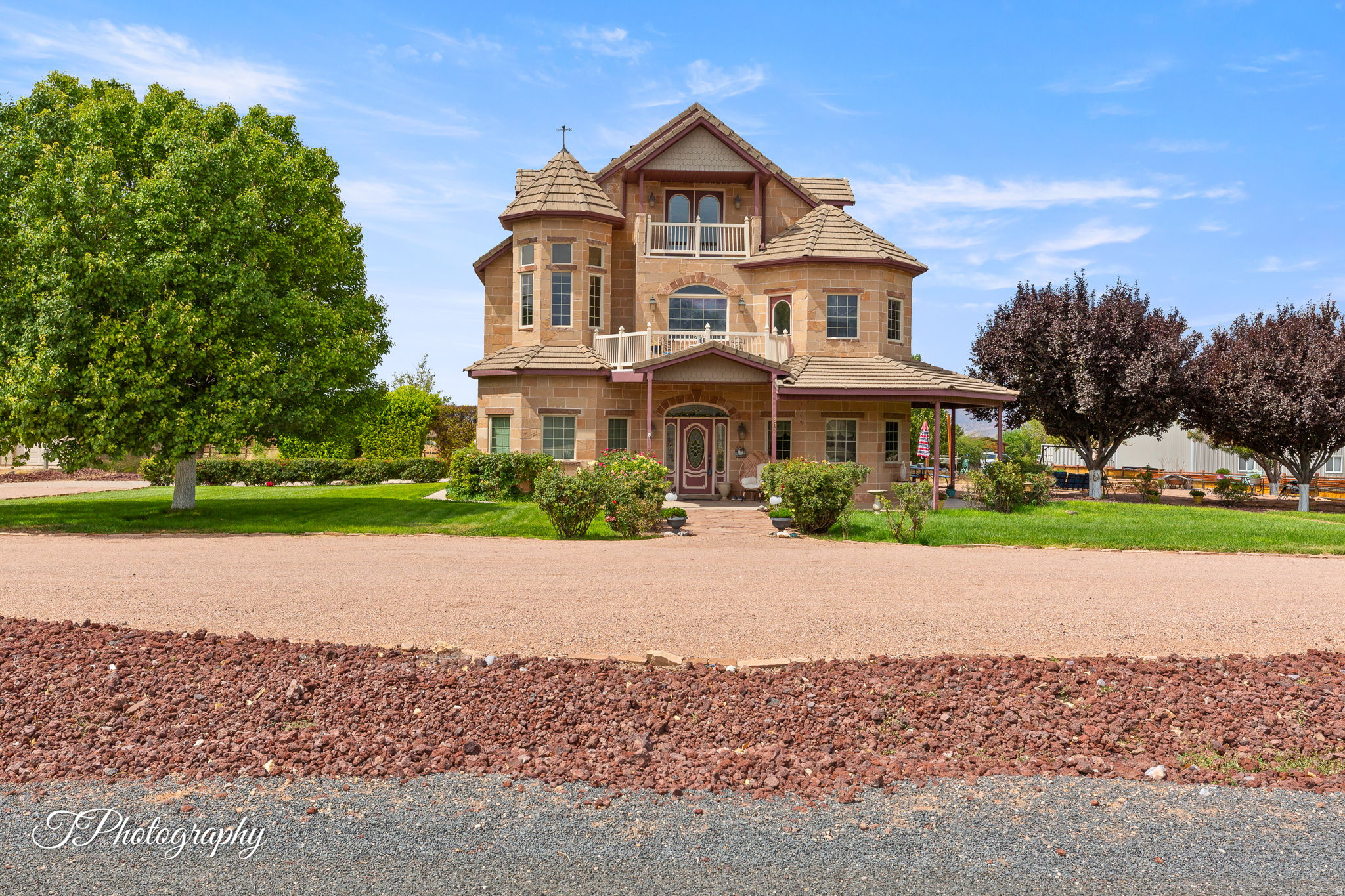 885 N OLD FARMS RD, Dammeron Valley, UT 84783 — photo 1