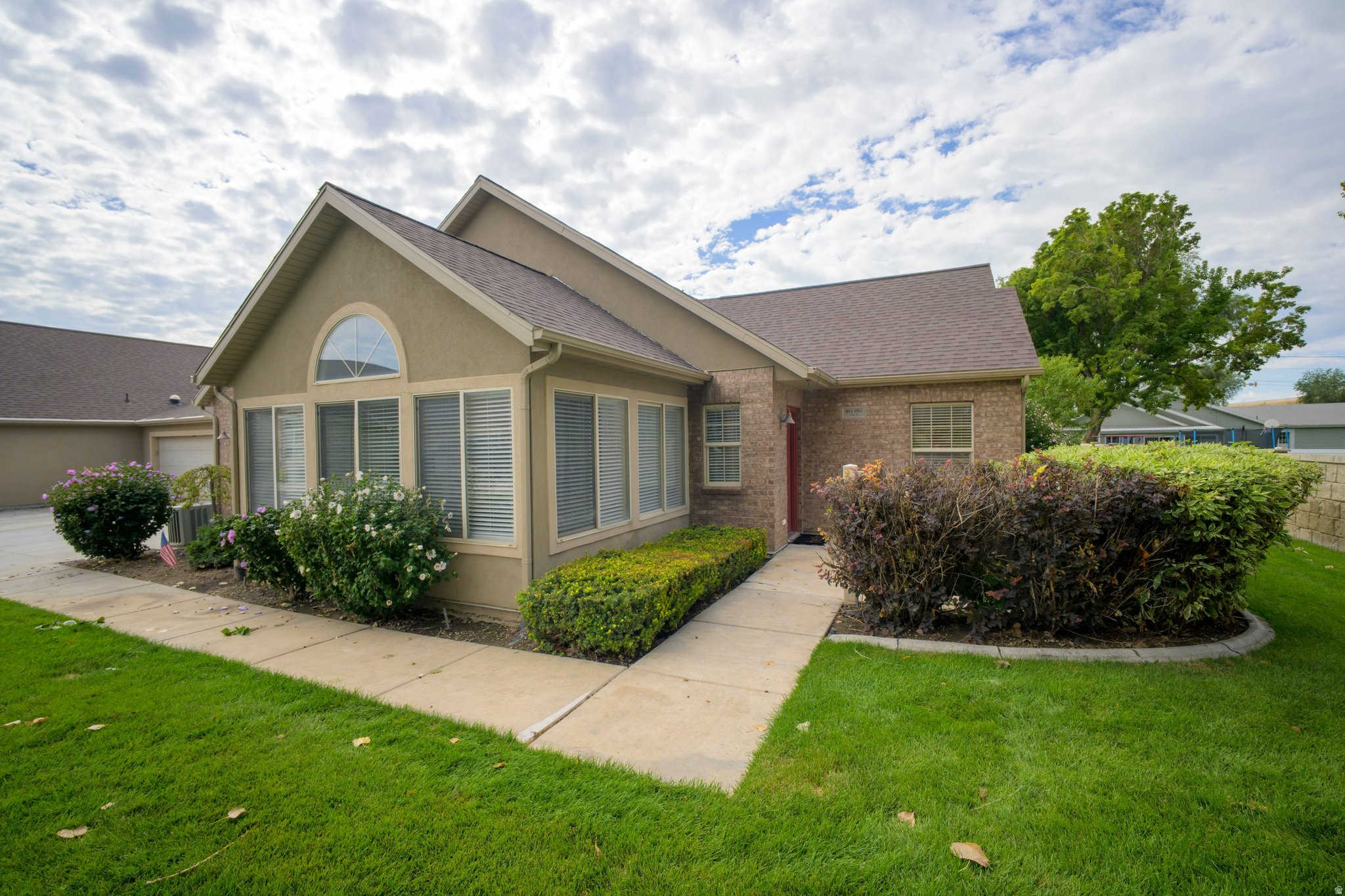 363 N 1030 E #M-4, Lehi, UT 84043 — photo 1