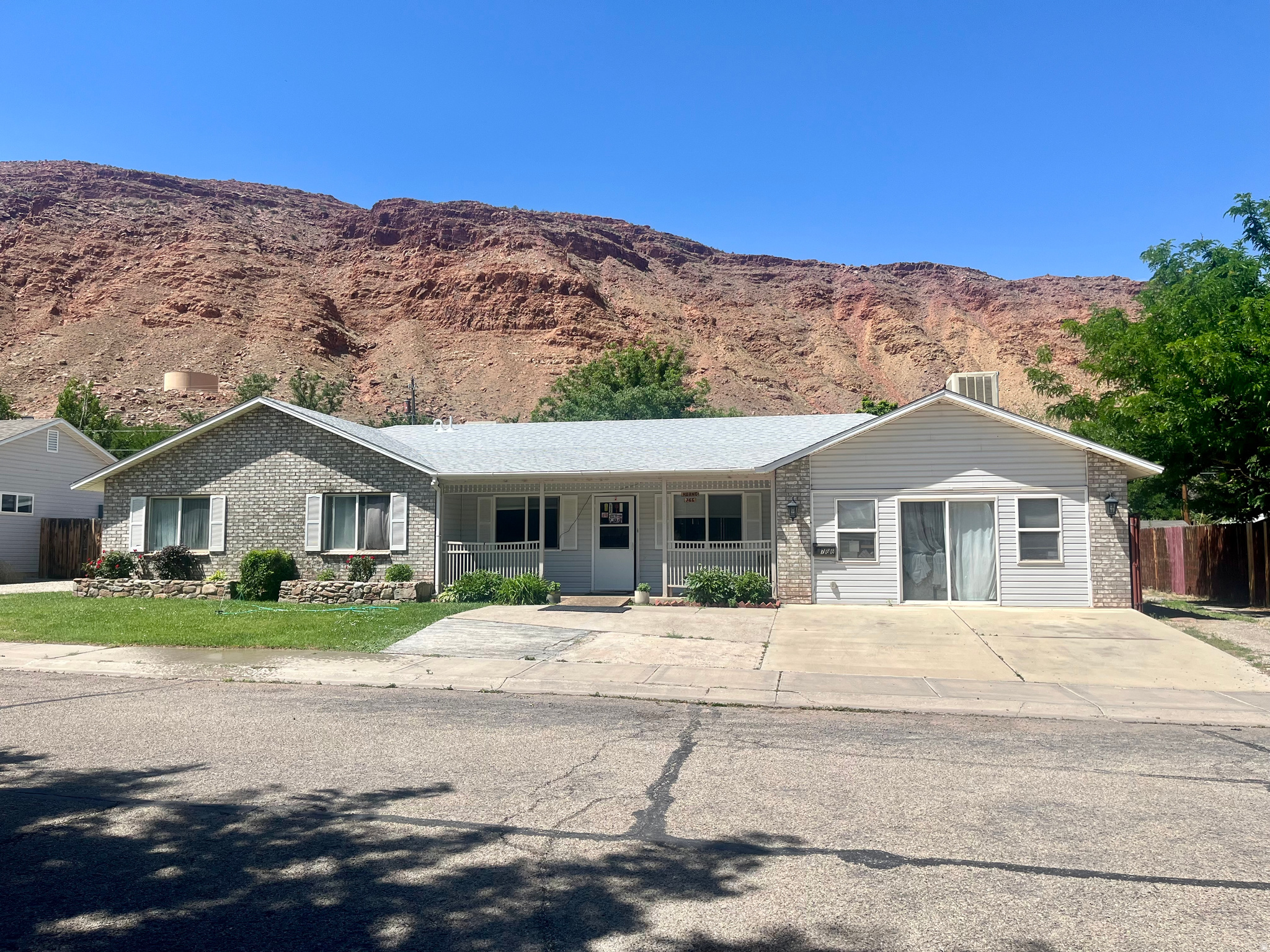 766  HUNTRIDGE DR, Moab, UT 84532 — photo 1