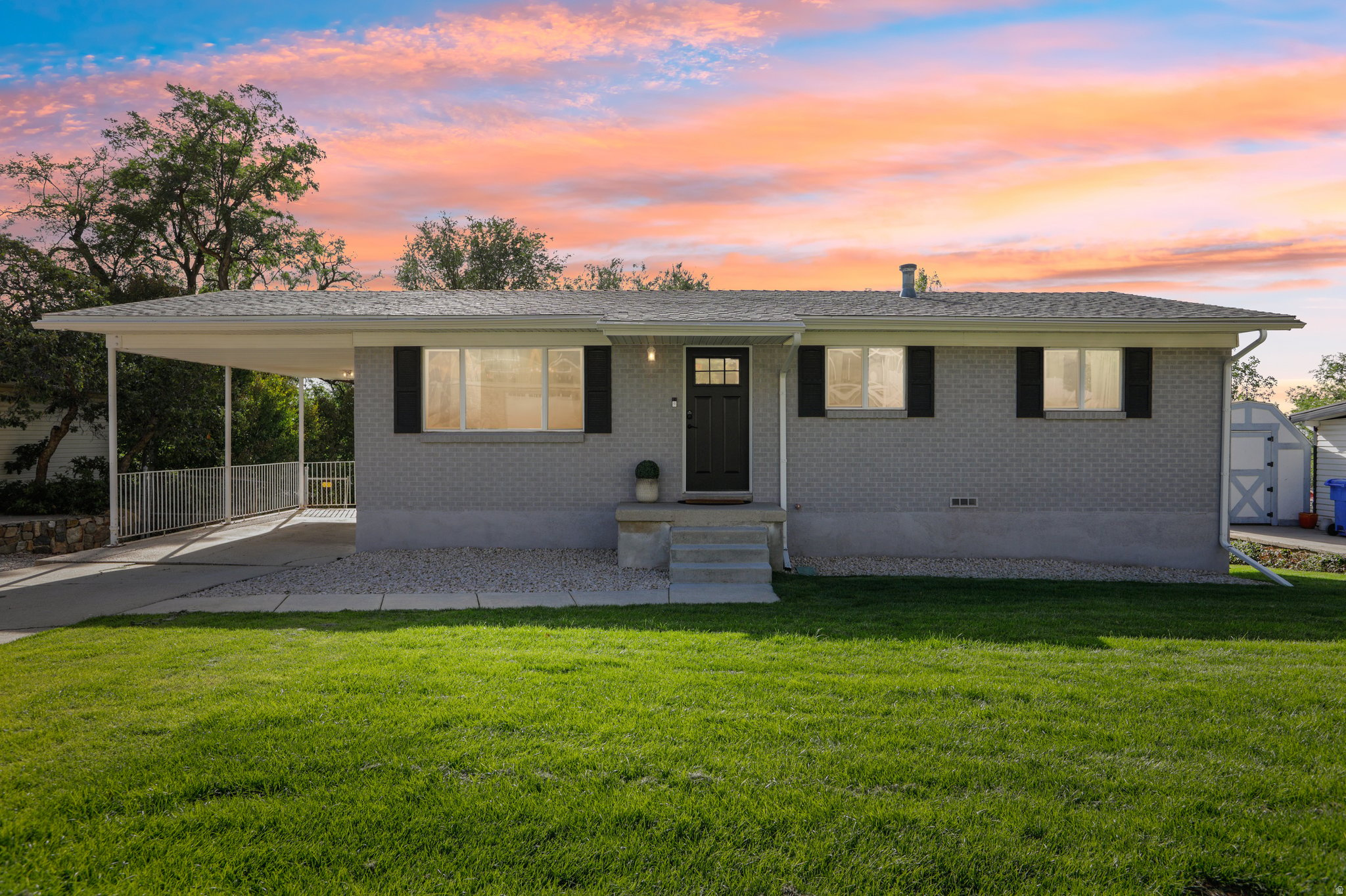 172 S 350 E, Farmington, UT 84025 — photo 1