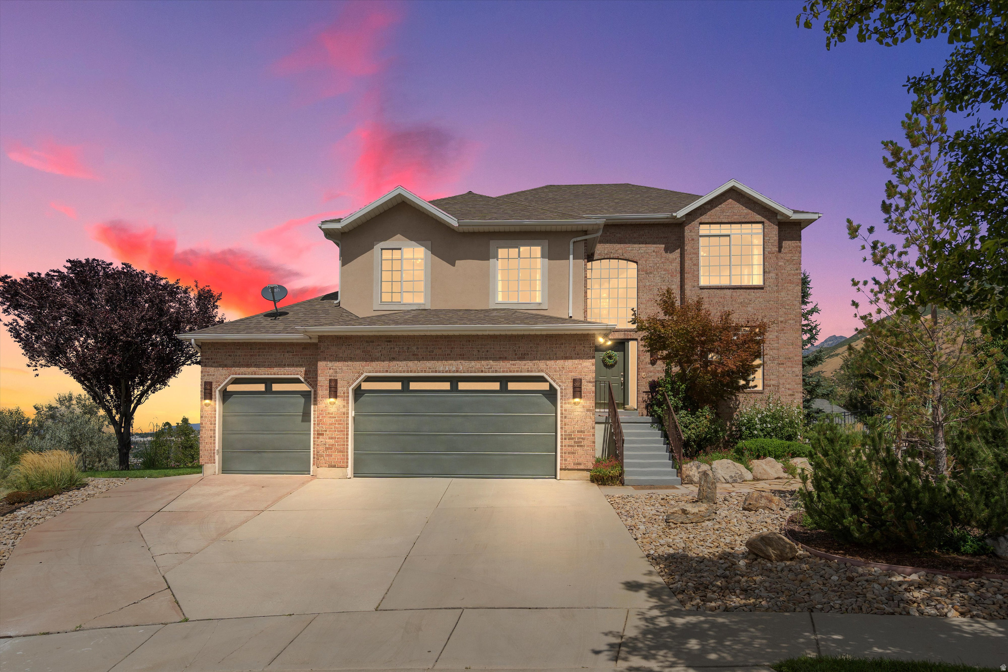 1333 E MARTHA DUNYON CIR, Draper, UT 84020 — photo 1