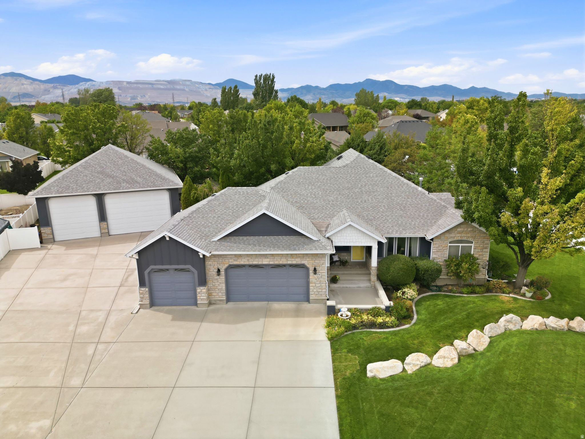 12136 S SWENSEN CIR, Riverton, UT 84096 — photo 1