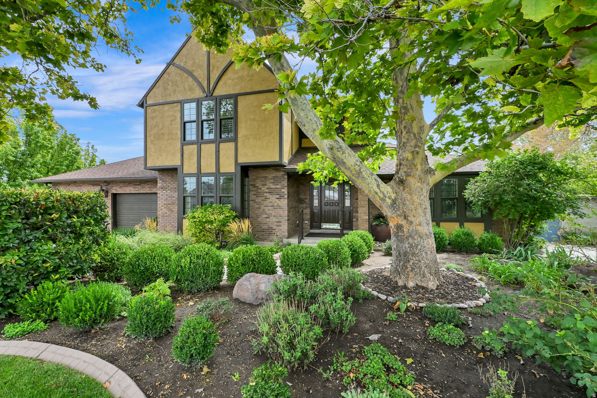 9241 S LISA AVE, West Jordan, UT 84088 — photo 1