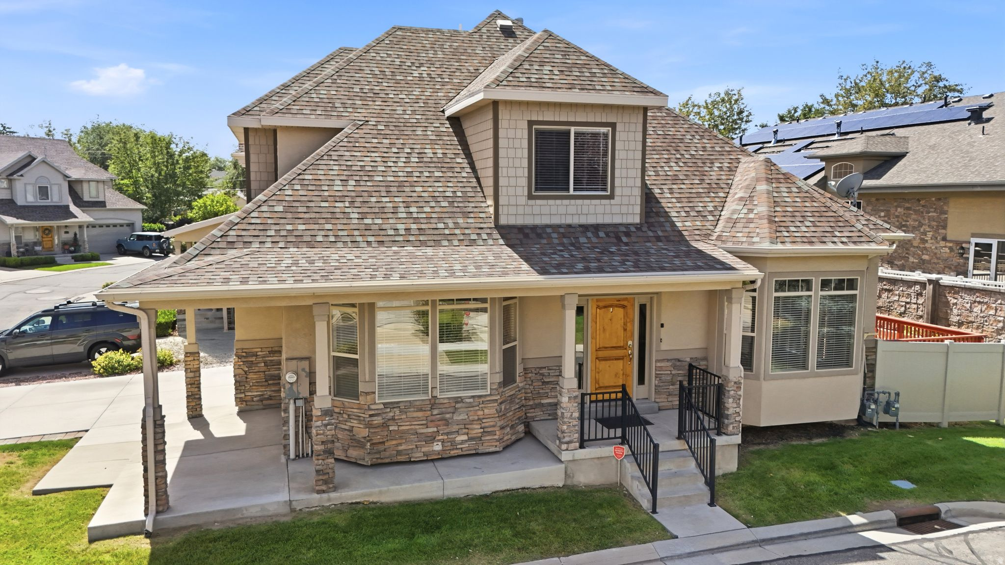6194 S SAUNTER LN, Taylorsville, UT 84123 — photo 1