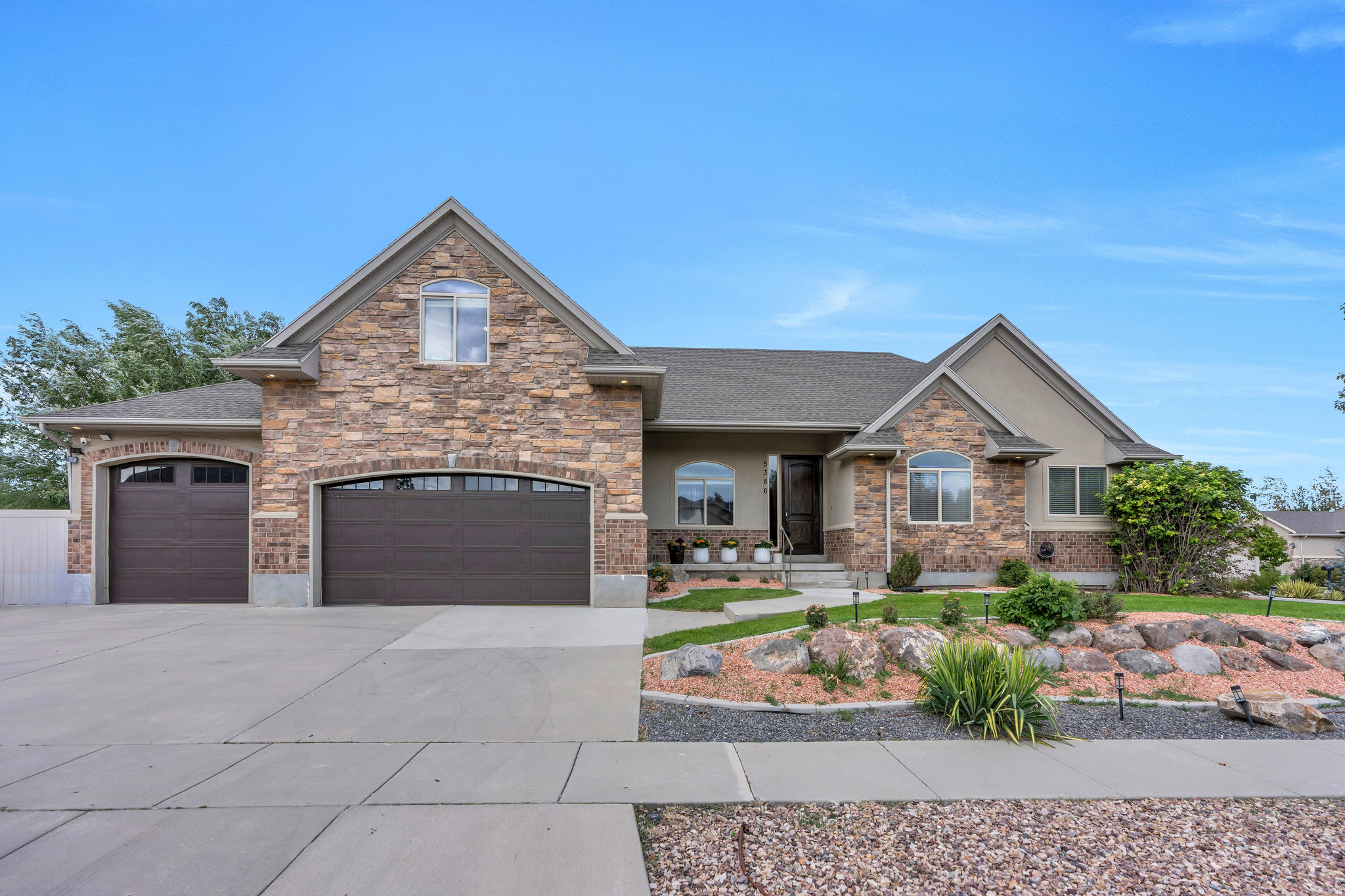 5386 W LITTLE WATER PEAK DR, Riverton, UT 84096 — photo 1