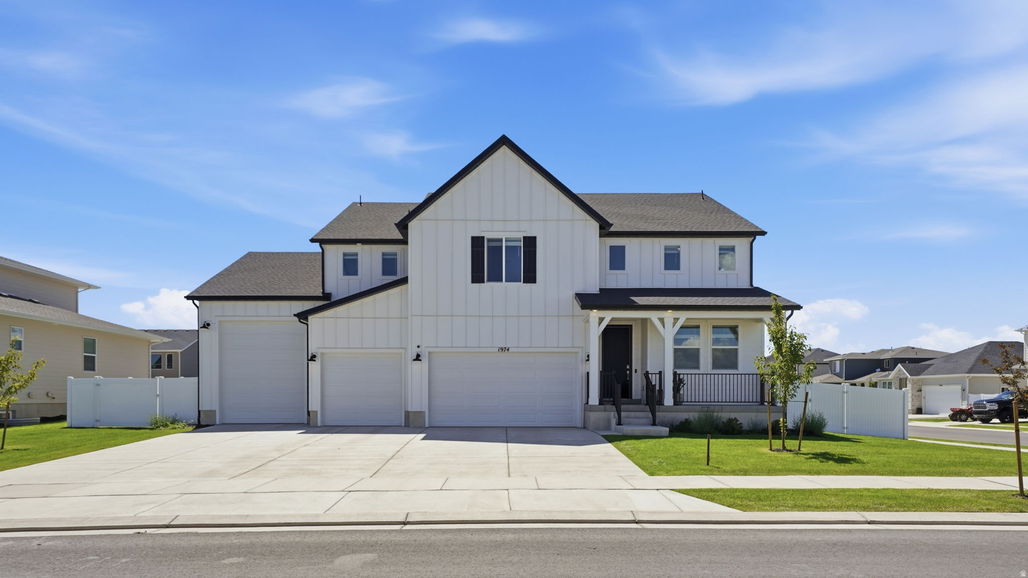 1974 E HUMMINGBIRD DR, Eagle Mountain, UT 84005 — photo 1