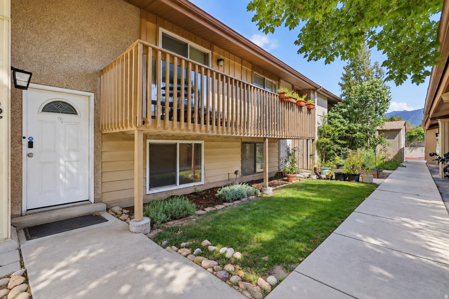 7265 S 1950 E #22, Cottonwood Heights, UT 84121 — photo 1