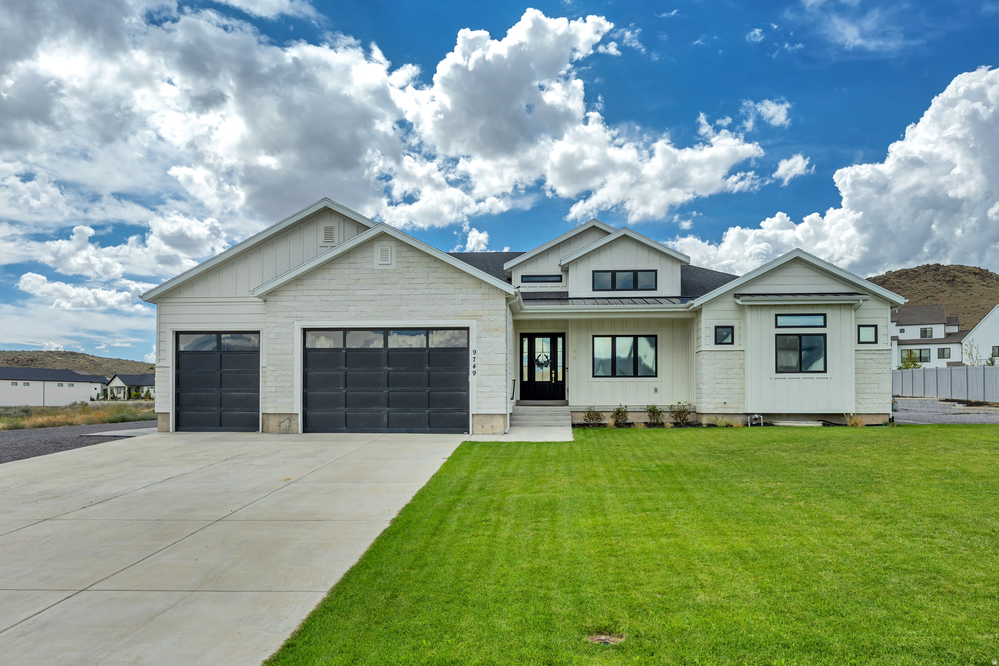 9749 N HIBISCUS LN, Eagle Mountain, UT 84005 — photo 1