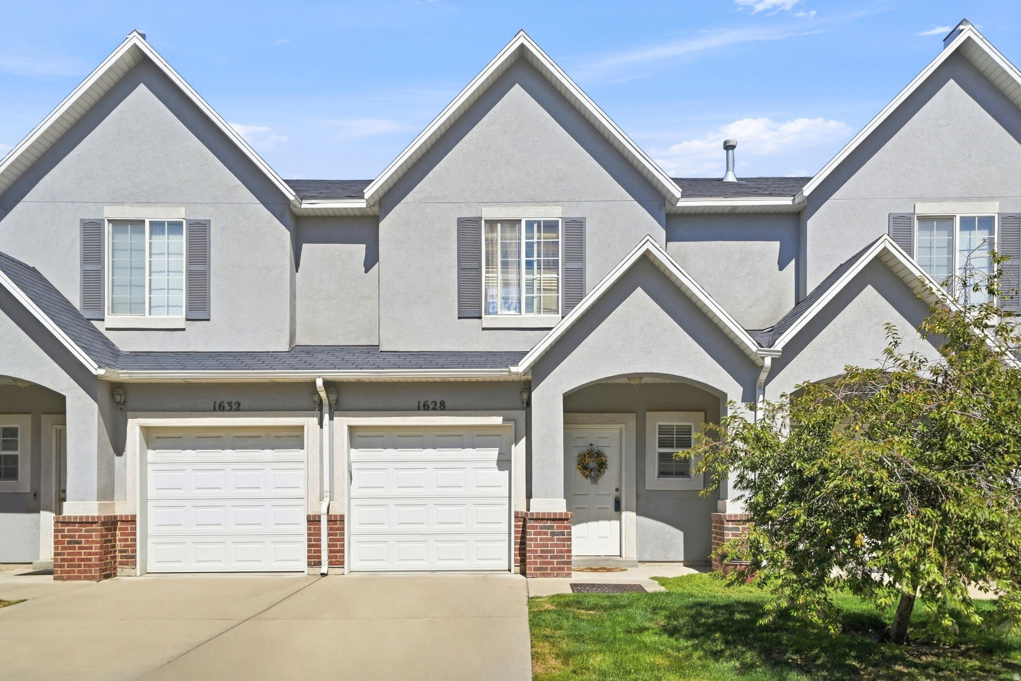 1628 W LITTLE OAK CT, West Valley City, UT 84119 — photo 1