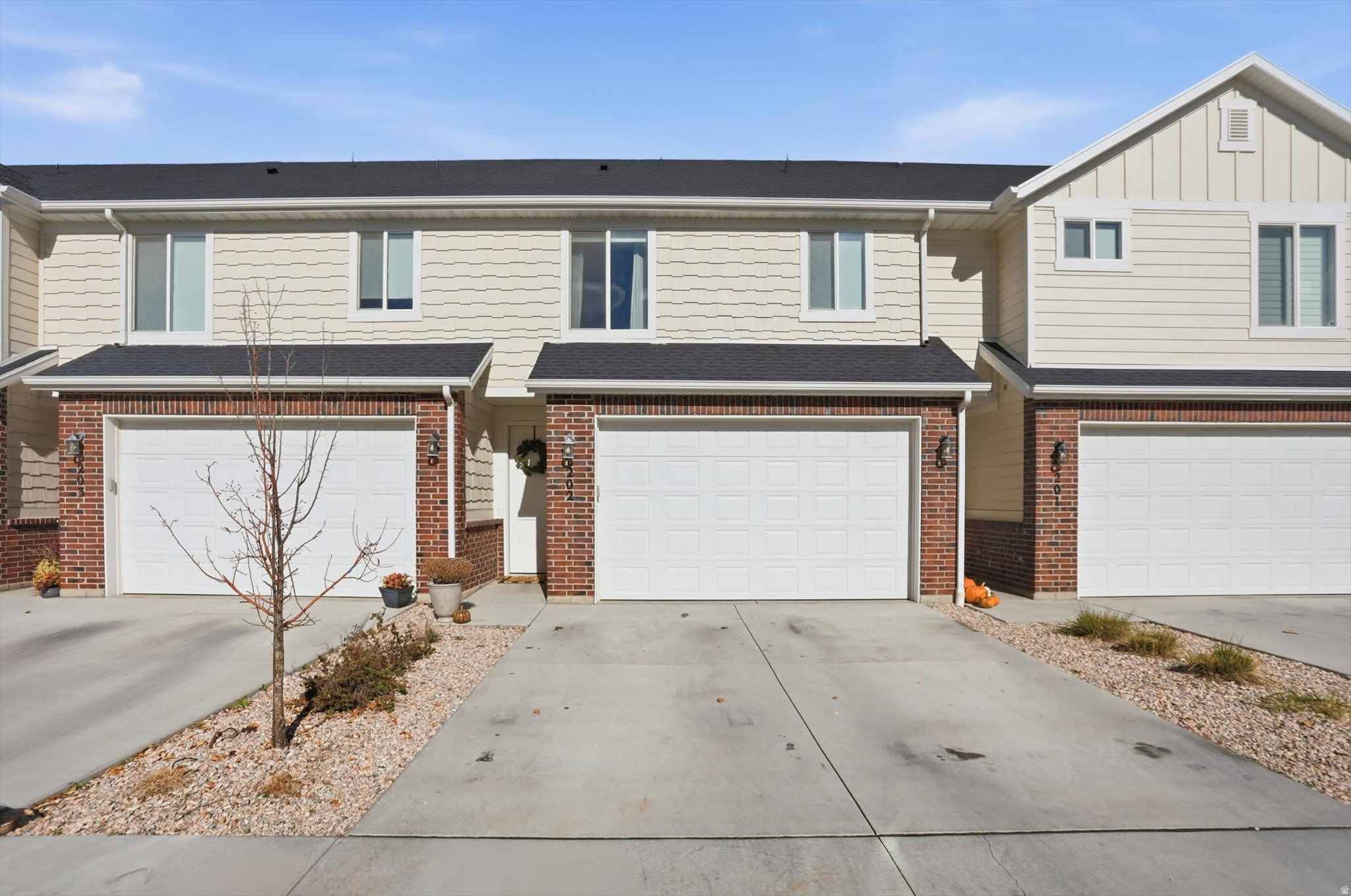 2664 S 2250 W #202, West Haven, UT 84401 — photo 1