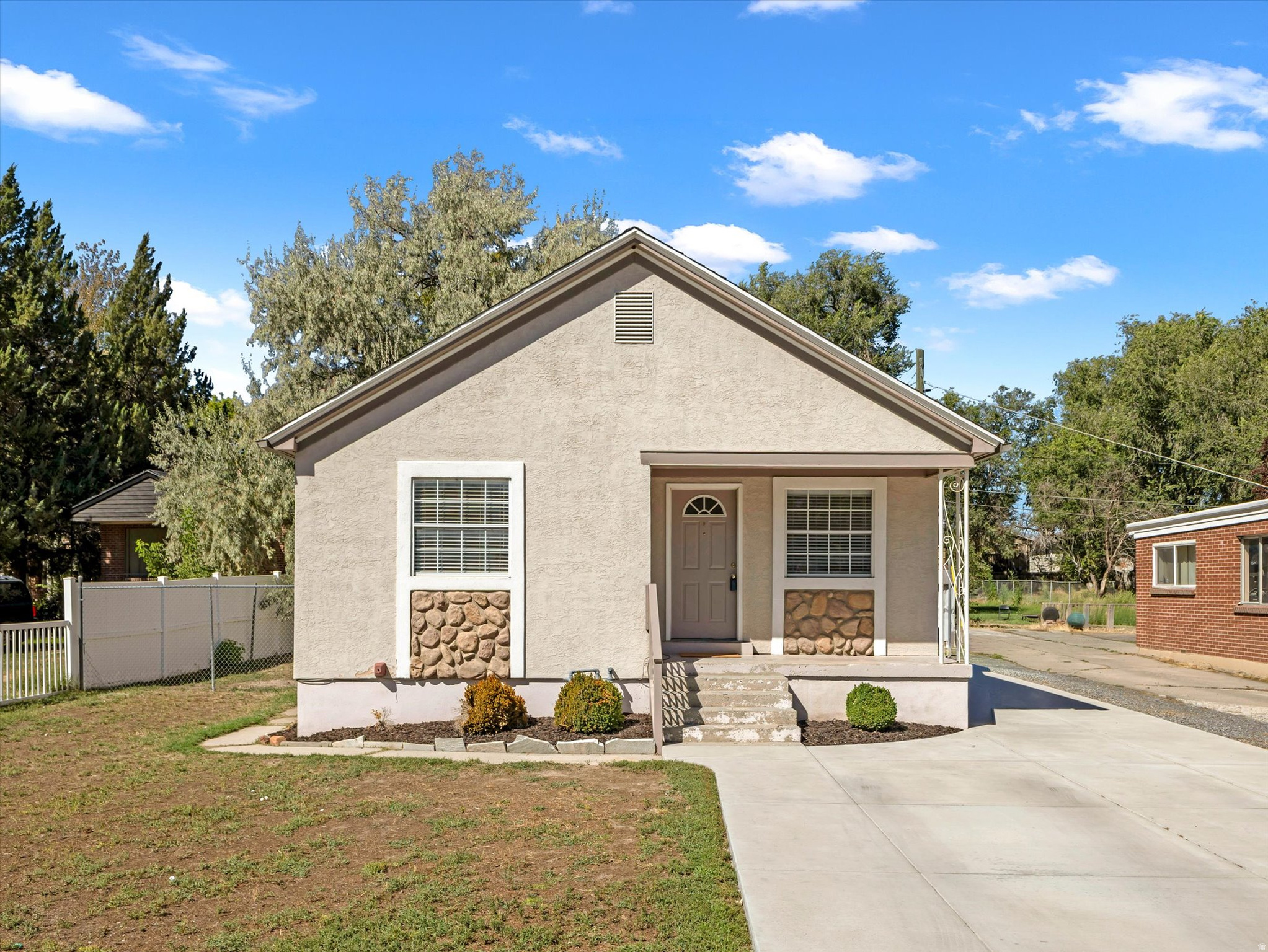 7690 S 1530 W, West Jordan, UT 84084 — photo 1