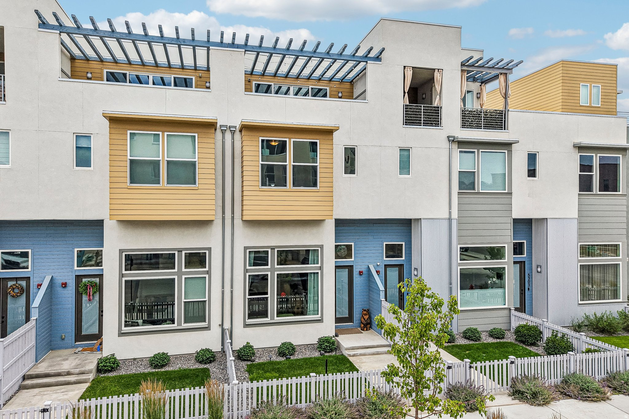 5297 W CENTER FIELD DR, South Jordan, UT 84009 — photo 1