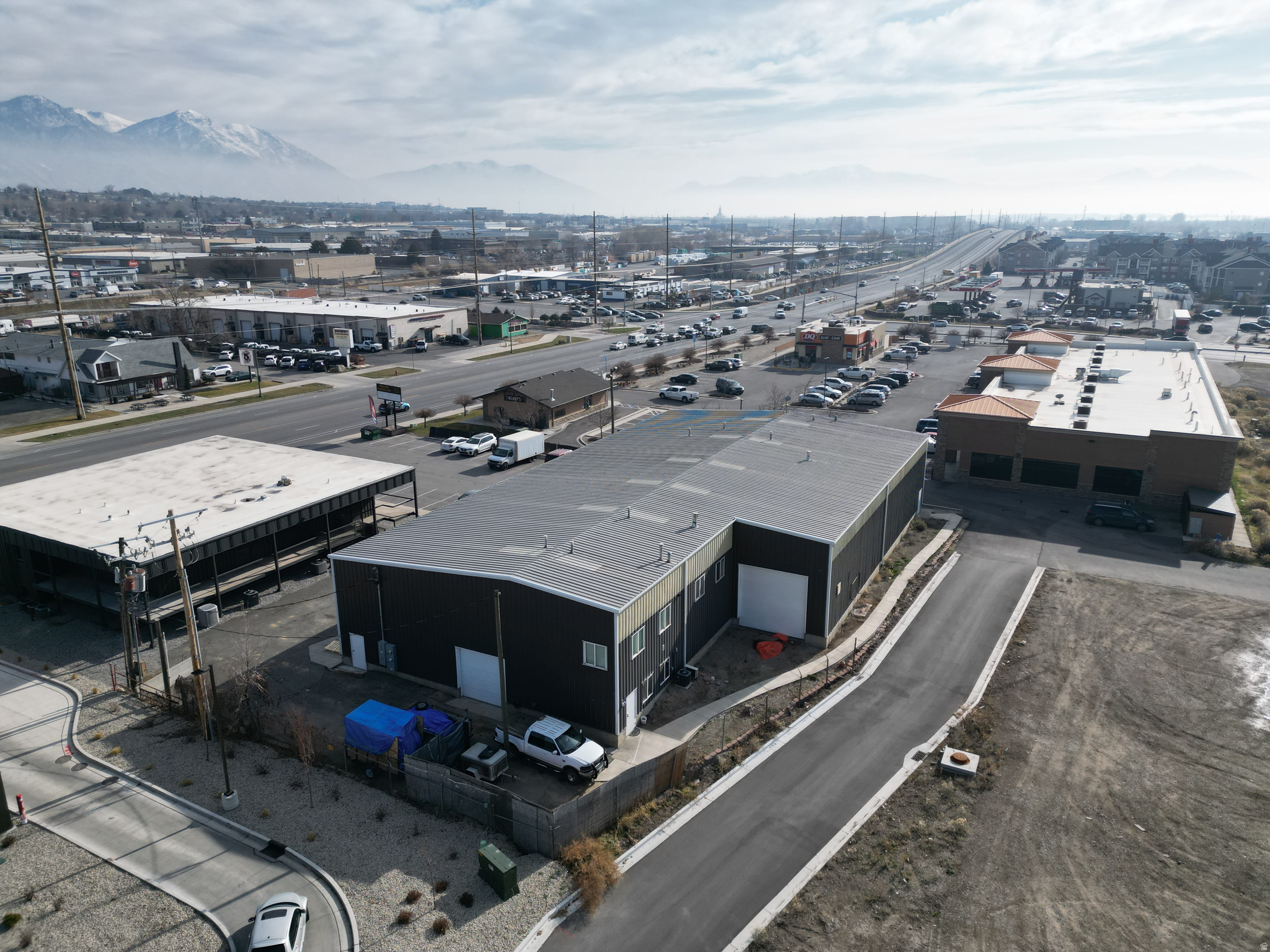 111 N GENEVA RD