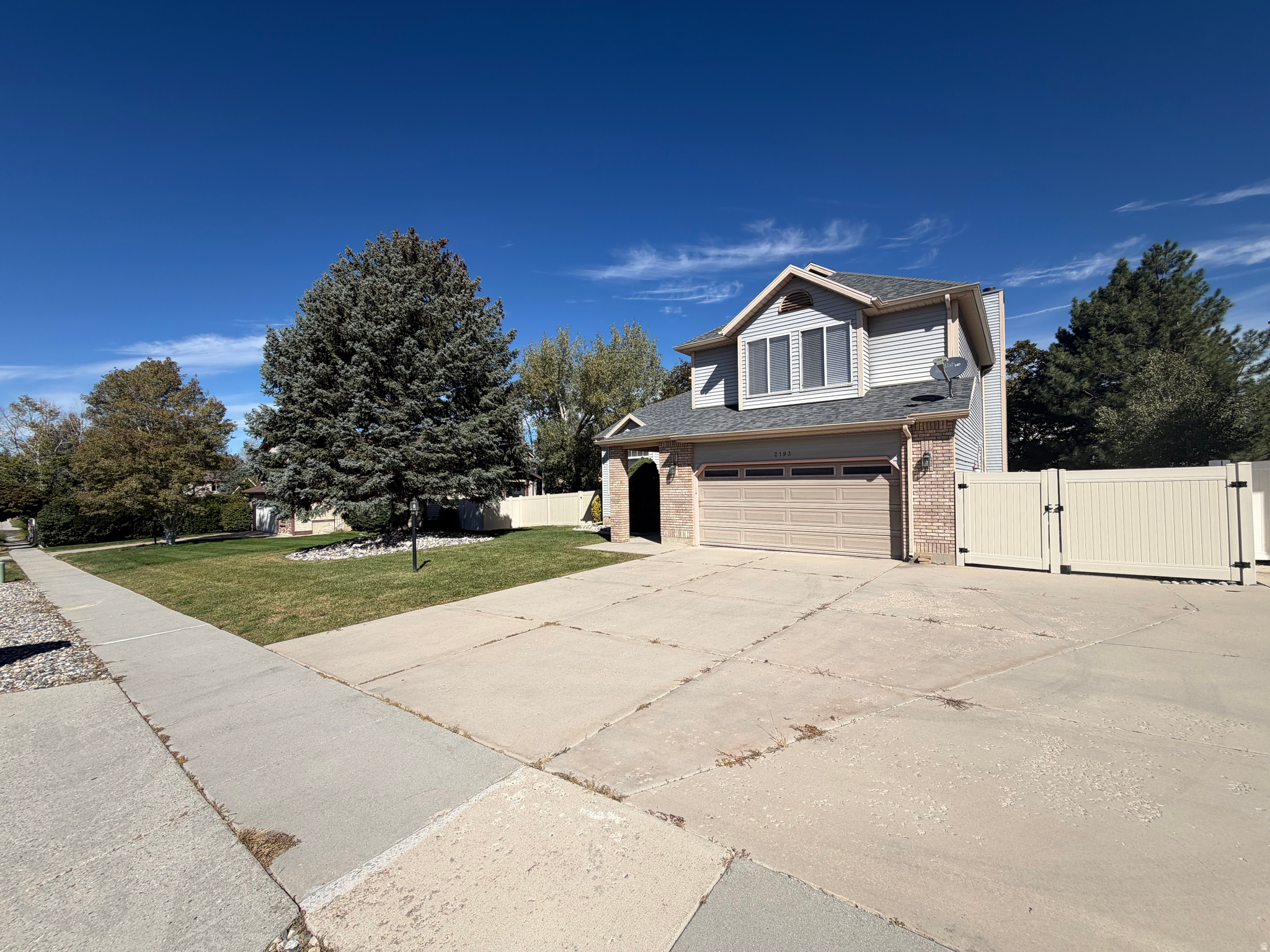 2193 E SEGO LILY DR, Sandy, UT 84092 — photo 1