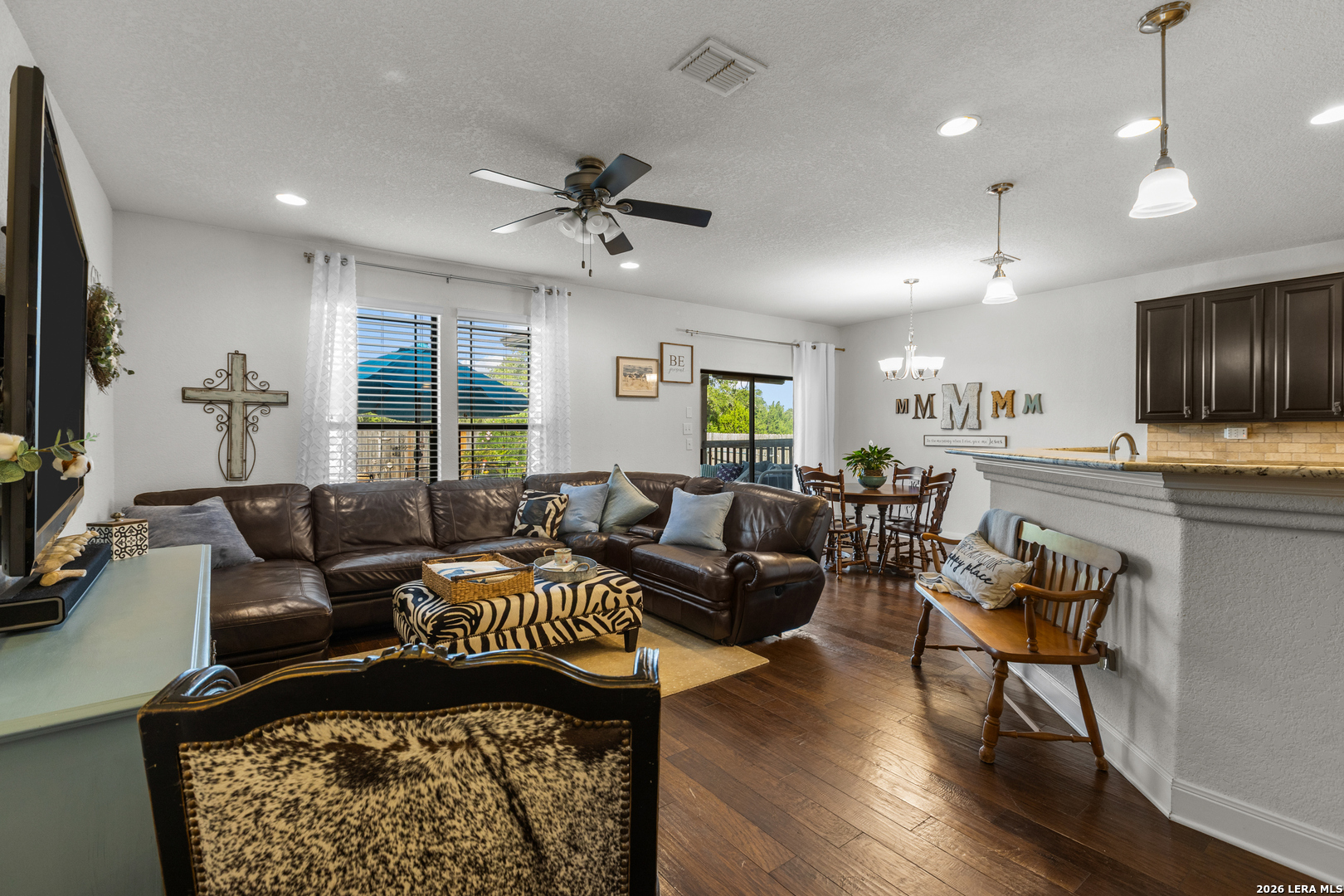 109 Brown Hawk, , 78006 — photo 1