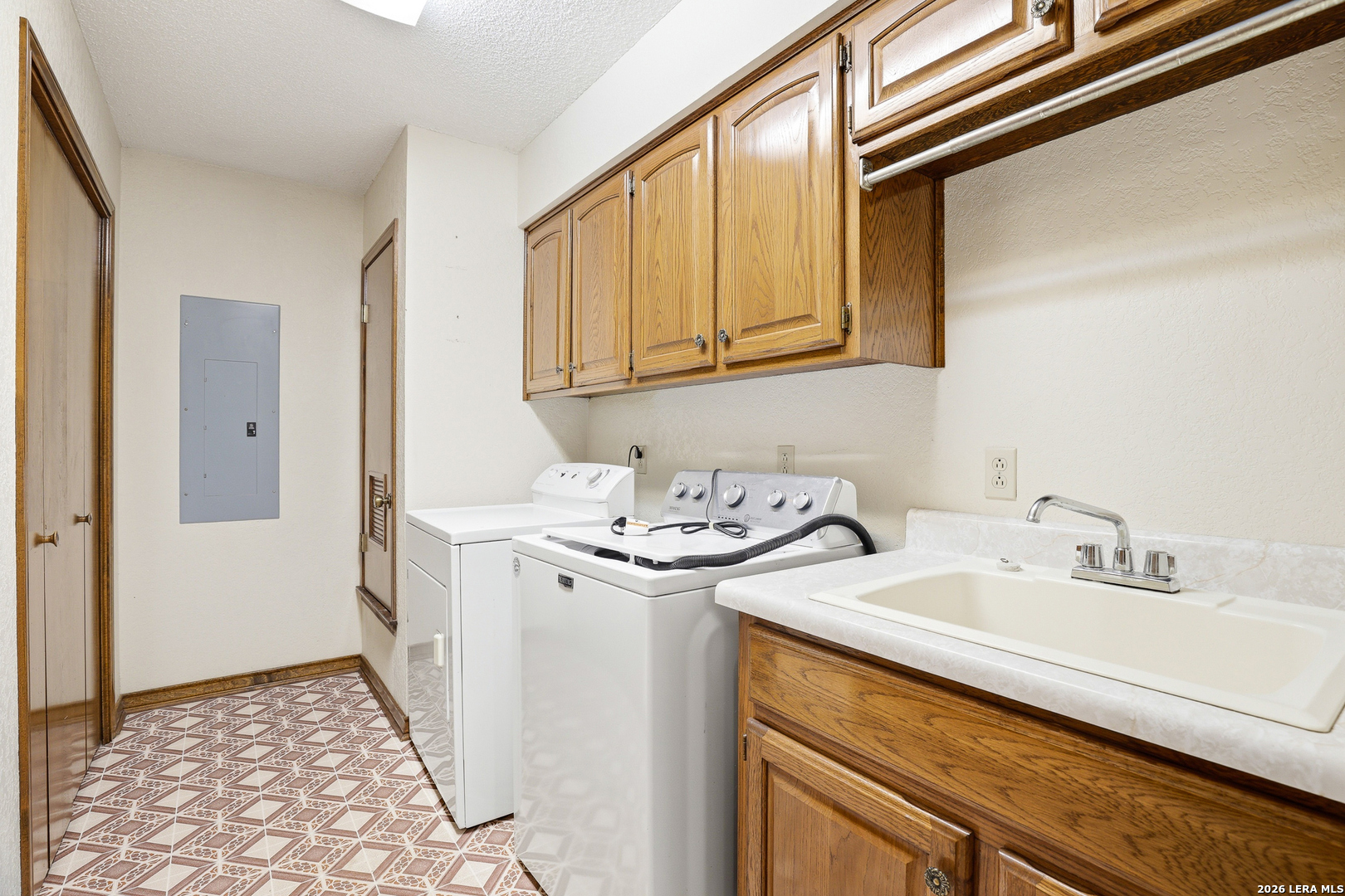 13915 Dusty Fields, , 78154 — photo 1