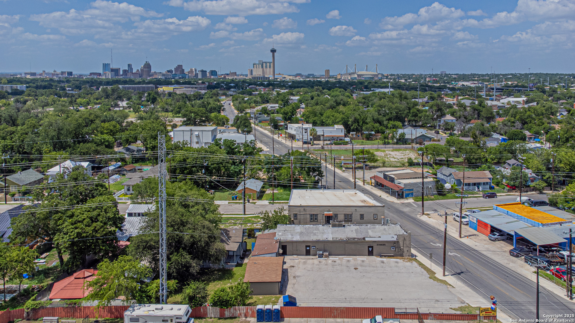 705 Roosevelt, , 78210 — photo 1