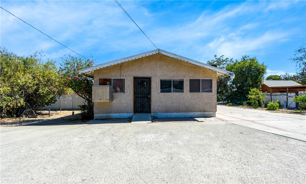 2471 W 1st, San Bernardino, CA 92407 — photo 1