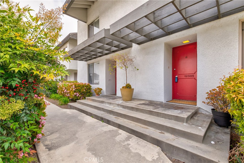12585 Cluster Pines Road