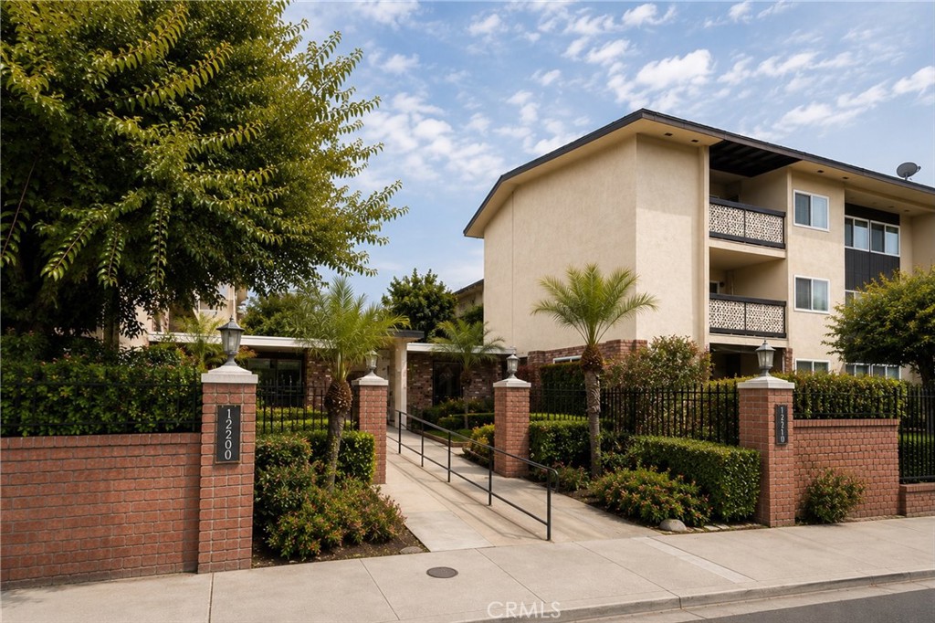 12200 Montecito Road D110, Seal Beach, CA 90740 — photo 1