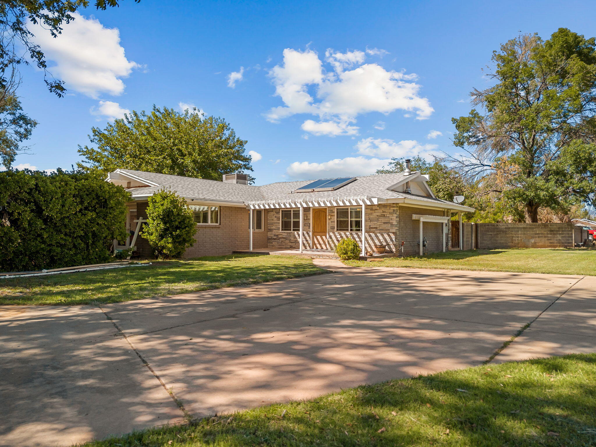 680 S 180 W, Hurricane, UT 84737