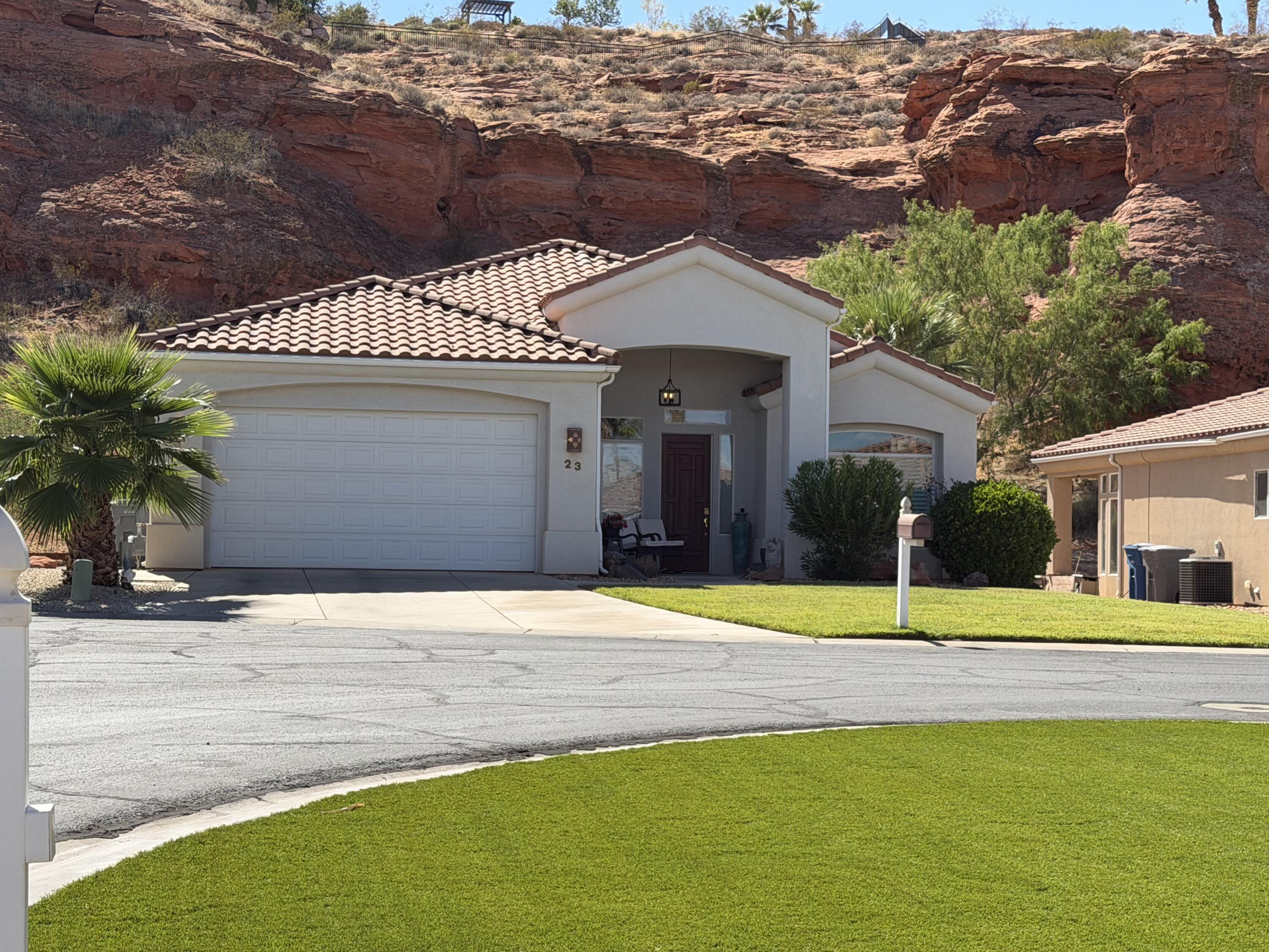 23 N Shadow Ridge DR, Washington, UT 84780