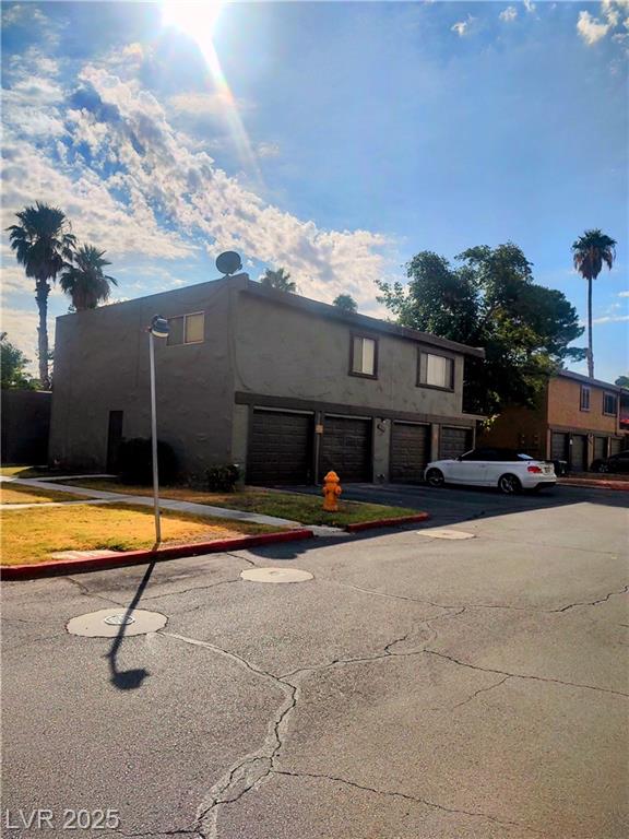 4614 GRAND Drive 2, Las Vegas, NV 89169 — photo 1
