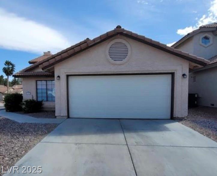 372 Rushing Creek Court, Henderson, NV 89014 — photo 1