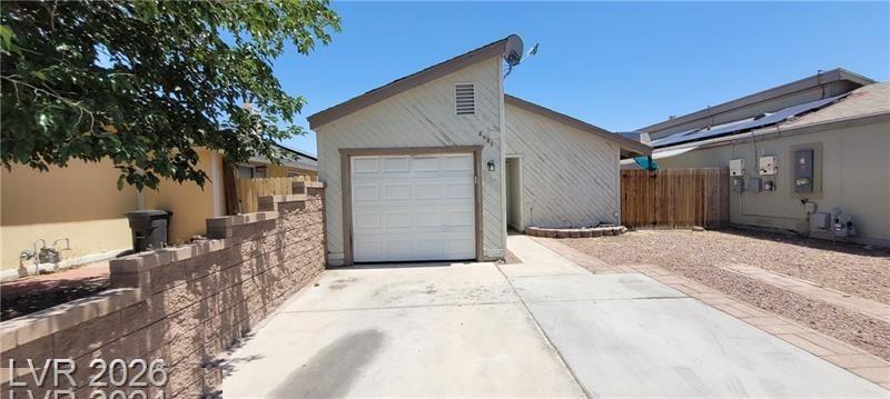2021 San Simeon Street, Las Vegas, NV 89108 — photo 1
