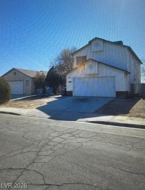 1745 Starridge Way, Las Vegas, NV 89142 — photo 1