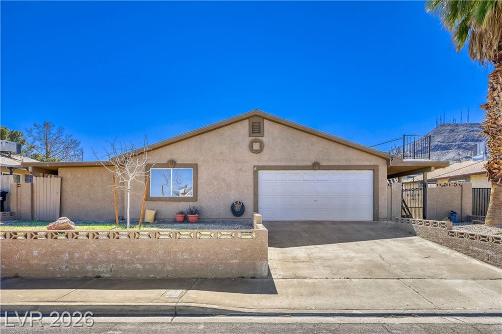 325 West Rochell Drive, Henderson, NV 89015 — photo 1