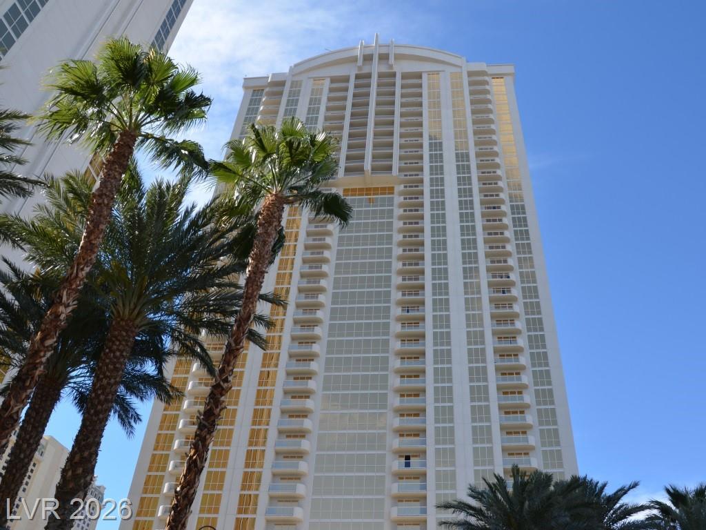 125 East Harmon Avenue 416, Las Vegas, NV 89109 — photo 1