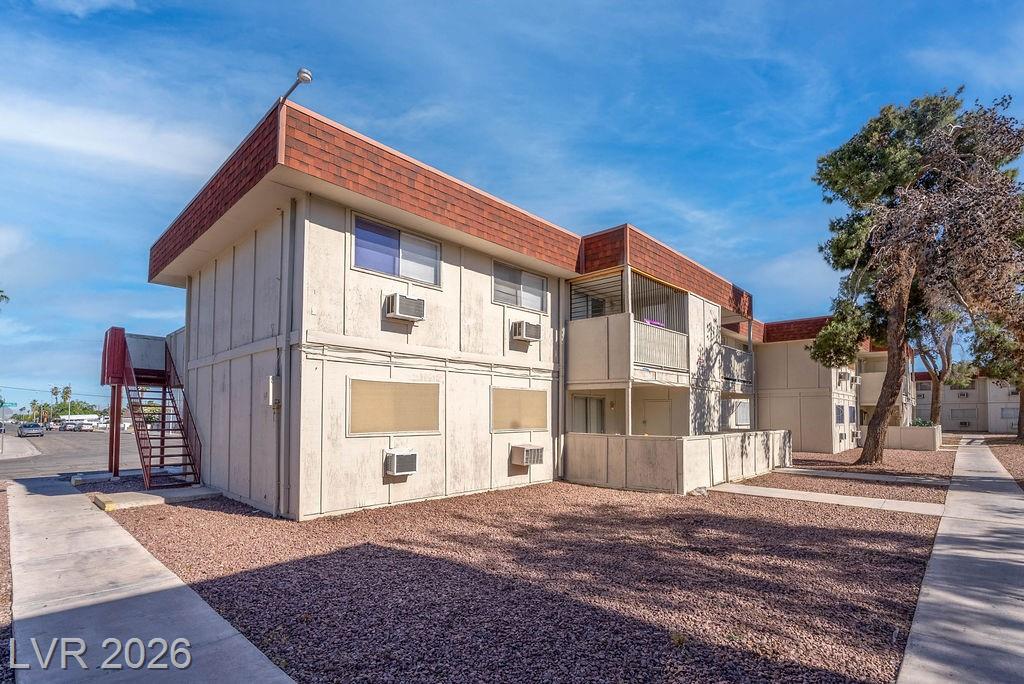 5396 Swenson Street 30, Las Vegas, NV 89119 — photo 1