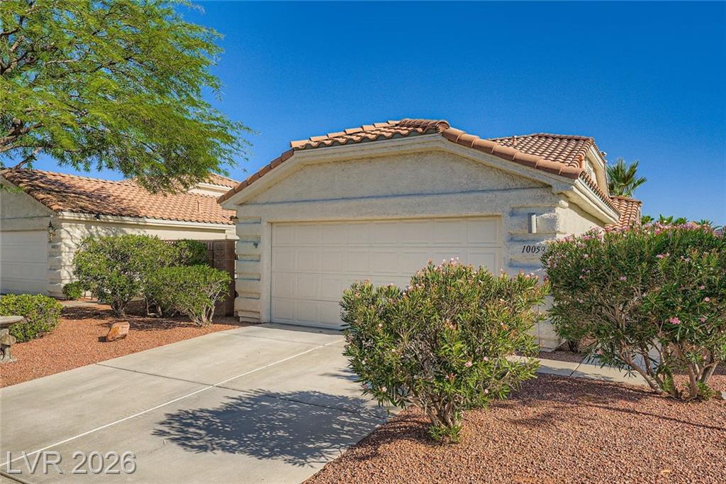10059 Oak Creek Canyon Avenue, Las Vegas, NV 89147 — photo 1