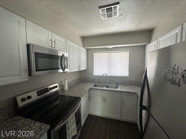 223 North 14th Street 223, Las Vegas, NV 89101 — photo 1