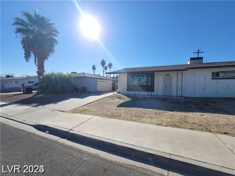 4321 El Conlon Avenue, Las Vegas, NV 89102 — photo 1
