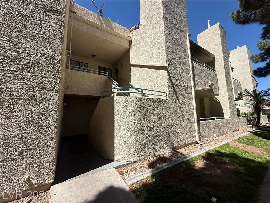960 North Sloan Lane 204, Las Vegas, NV 89110 — photo 1