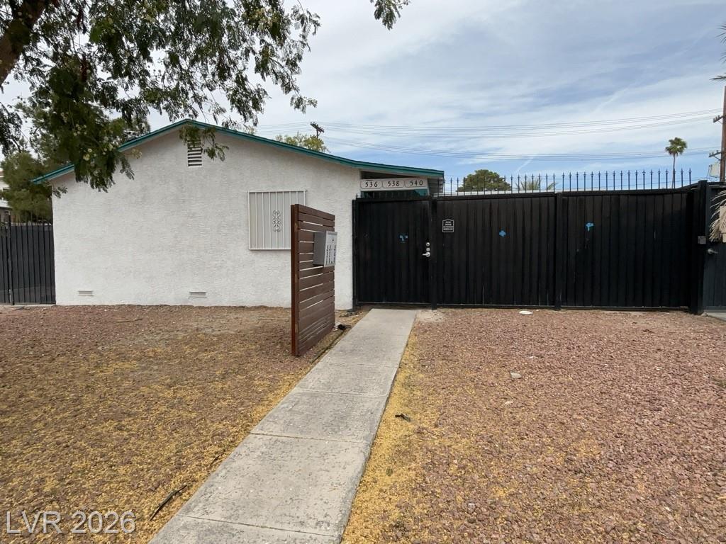 536 South 11th Street 1, Las Vegas, NV 89101 — photo 1