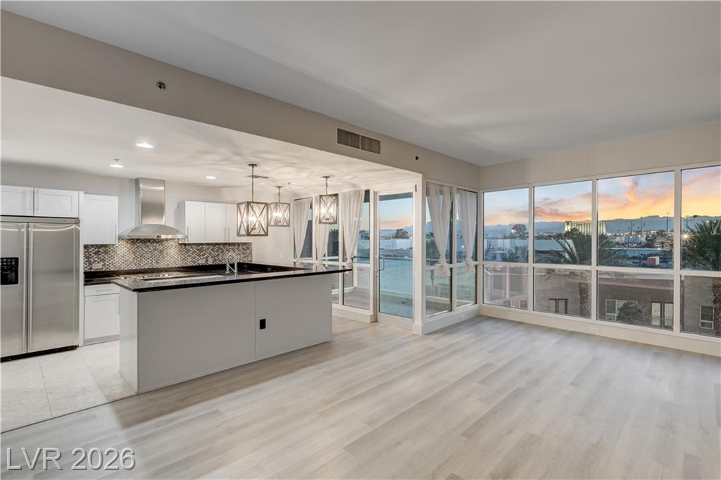 4575 Dean Martin Drive 406, Las Vegas, NV 89103 — photo 1